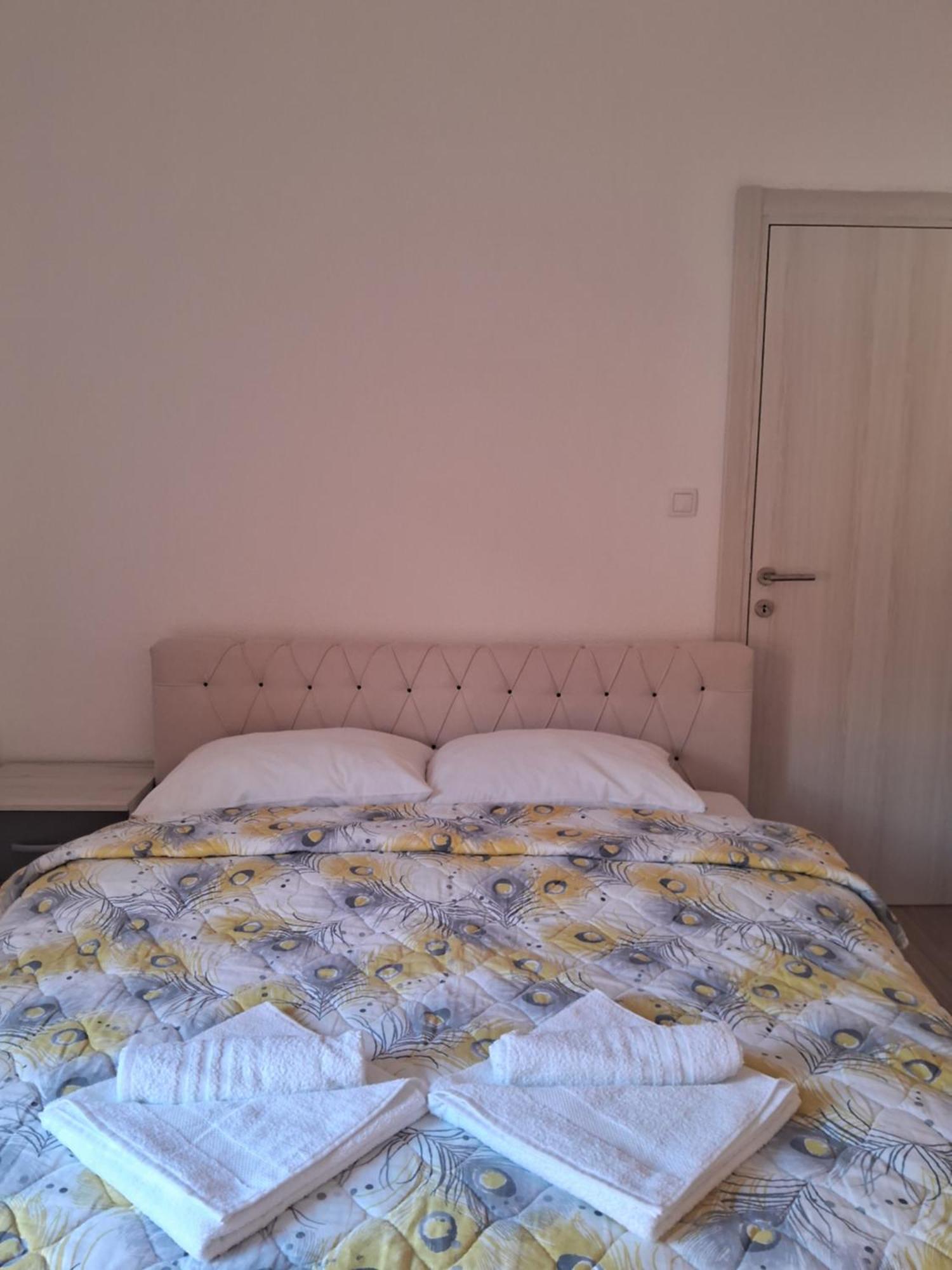 Apartmani Slado トレビニエ 部屋 写真