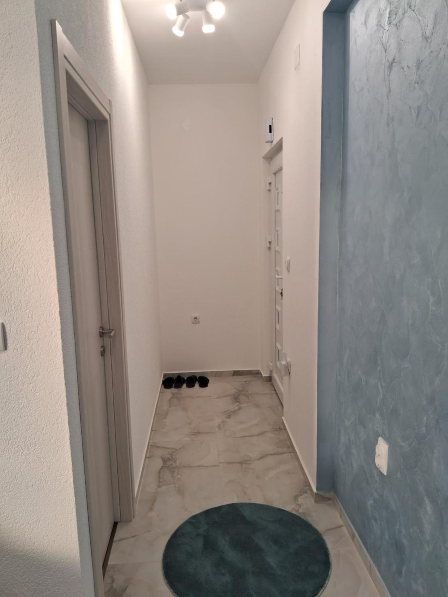 Apartmani Slado トレビニエ 部屋 写真